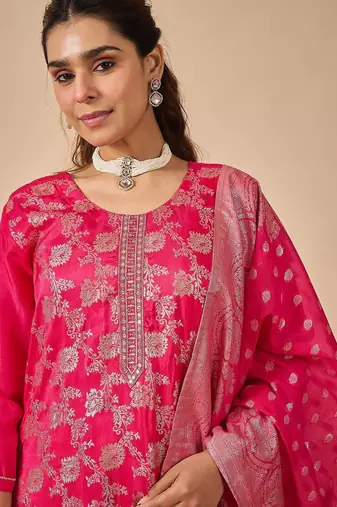 Women Ethnic Motifs Regular Kurta with Trousers & With Dupatta