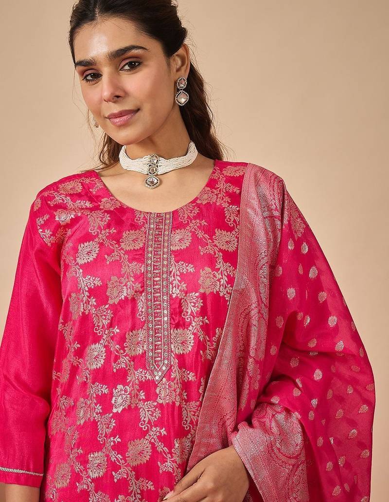 Women Ethnic Motifs Regular Kurta with Trousers & With Dupatta
