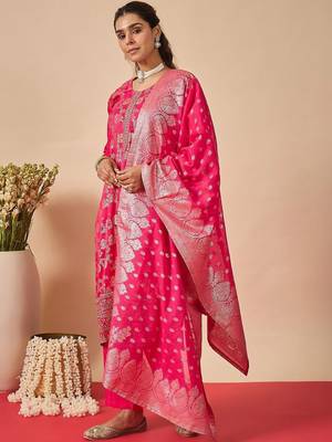 Women Ethnic Motifs Regular Kurta with Trousers & With Dupatta 5