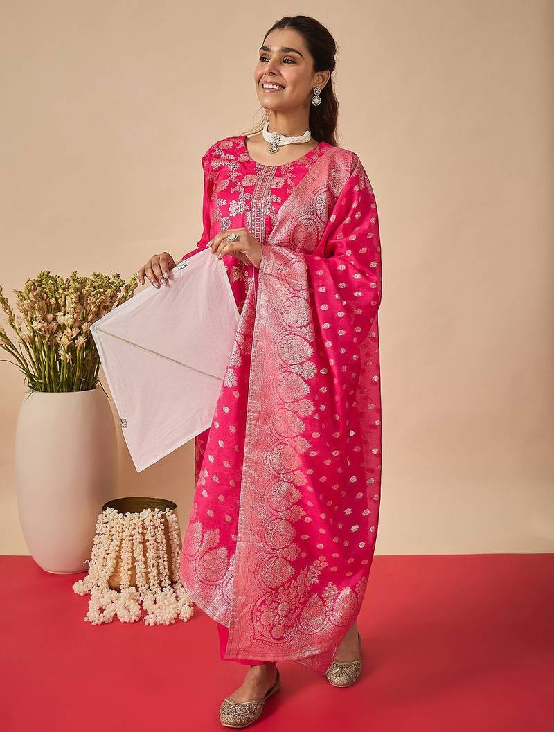 Women Ethnic Motifs Regular Kurta with Trousers & With Dupatta