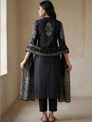 Women Ethnic Motifs Printed Regular Mirror Work Pure Cotton Kurta with Trousers & With Dupatta 3