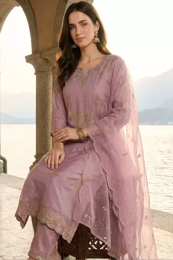 Women Ethnic Motifs Embroidered Regular Thread Work Kurta with Trousers & With Dupatta