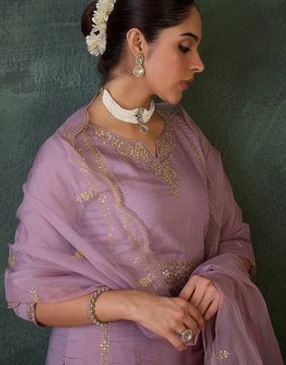 Women Ethnic Motifs Embroidered Regular Thread Work Kurta with Trousers & With Dupatta 2
