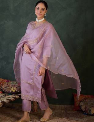 Women Ethnic Motifs Embroidered Regular Thread Work Kurta with Trousers & With Dupatta 3