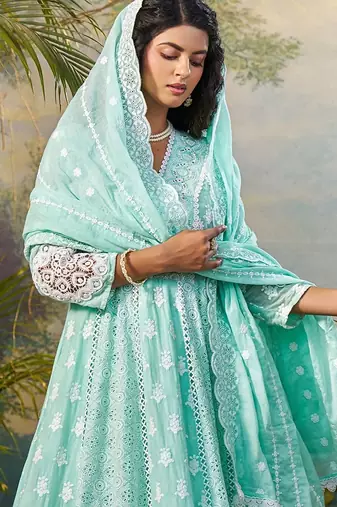 Women Ethnic Motifs Embroidered Regular Thread Work Pure Cotton Kurta with Trousers & With Dupatta