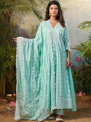 women ethnic motifs embroidered regular thread work  cotton kurta with trousers & with dupatta 4