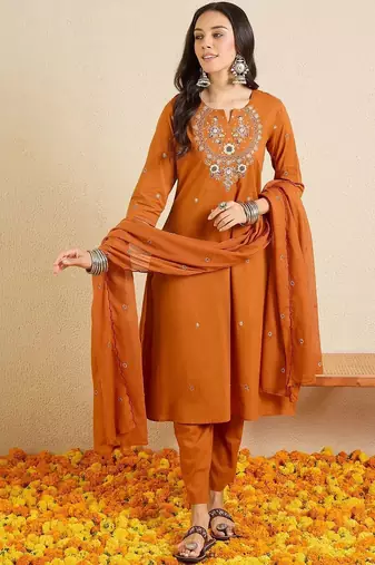 women floral embroidered regular thread work  cotton kurta with trousers & with dupatta