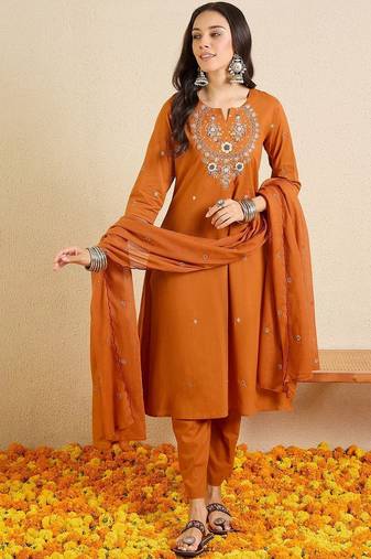 women ethnic motifs embroidered regular thread work  cotton kurta with trousers & with dupatta