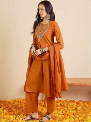 women ethnic motifs embroidered regular thread work  cotton kurta with trousers & with dupatta 5