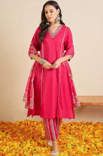 Women Ethnic Motifs Printed Regular Beads and Stones Pure Cotton Kurta with Trousers & With Dupatta