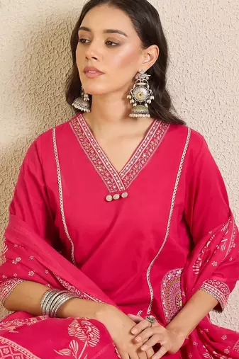 Women Ethnic Motifs Printed Regular Beads and Stones Pure Cotton Kurta with Trousers & With Dupatta