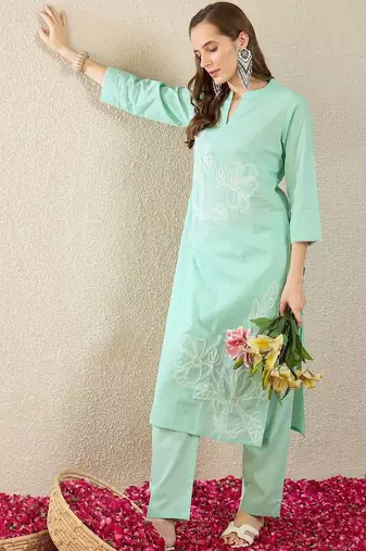 women floral embroidered regular thread work  cotton kurta with trousers