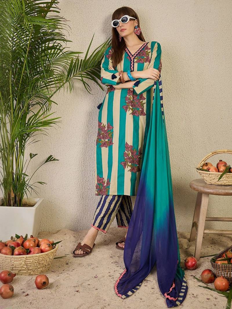women floral printed regular  cotton kurta with trousers & dupatta