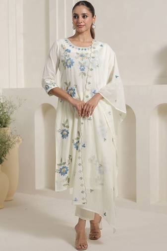 Women Floral Embroidered Thread Work Pure Cotton Kurta with Trousers & Dupatta