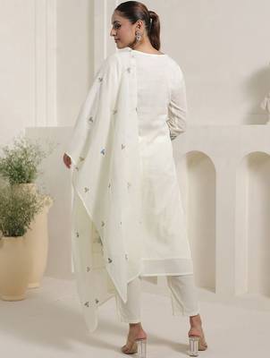 women floral embroidered thread work  cotton kurta with trousers & dupatta 5