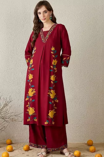 Women Floral Printed Regular Thread Work Kurta with Palazzos