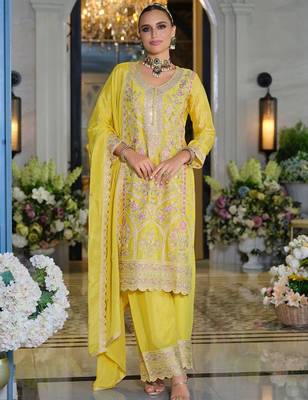 Adults-Women Woven Design Embroidered Kurta with Palazzos & Dupatta 2