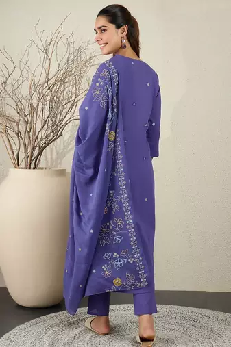 Women Floral Printed Cotton Kurta with Trousers & Dupatta