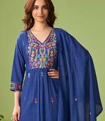 Women Floral Embroidered Cotton Kurta with Trousers & Dupatta