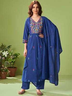 Women Floral Embroidered Cotton Kurta with Trousers & Dupatta 2