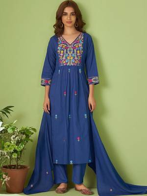 Women Floral Embroidered Cotton Kurta with Trousers & Dupatta 5