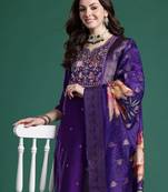 Ethnic Motifs Embroidered Thread Work Kurta with Trousers & With Dupatta