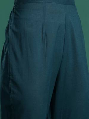 Floral Embroidered Pleated Thread Work Pure Cotton Kurta with Trousers 3