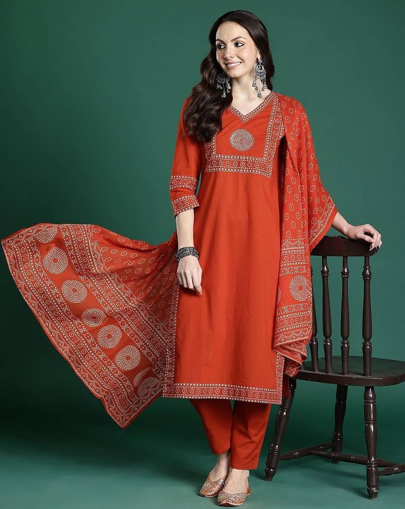 Ethnic Motifs Printed Pure Cotton Kurta with Trousers & Dupatta