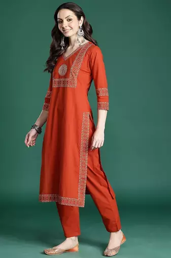 ethnic motifs printed  cotton kurta with trousers & dupatta