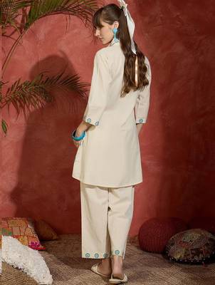Floral Screen Printed Shirt Collar Straight Kurta With Trousers 5