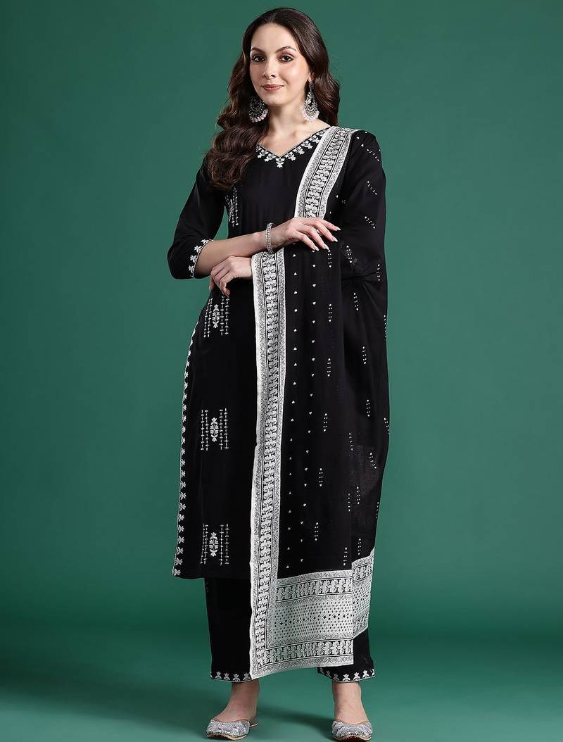 Ethnic Motifs Embroidered Thread Work Pure Cotton Kurta With Trousers & Dupatta