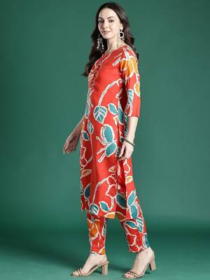 Floral Printed Regular Pure Cotton Kurta with Trousers 5
