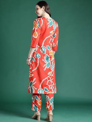 Floral Printed Regular Pure Cotton Kurta with Trousers 6