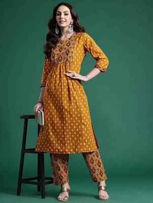 Women Printed Pleated Mirror Work Pure Cotton Kurta with Trousers 7
