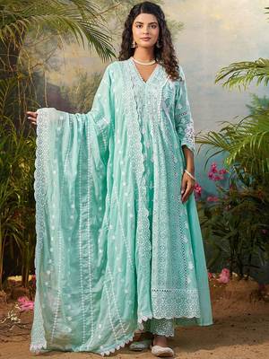 Women Floral Embroidered Cotton Kurta with Trousers & Dupatta 1