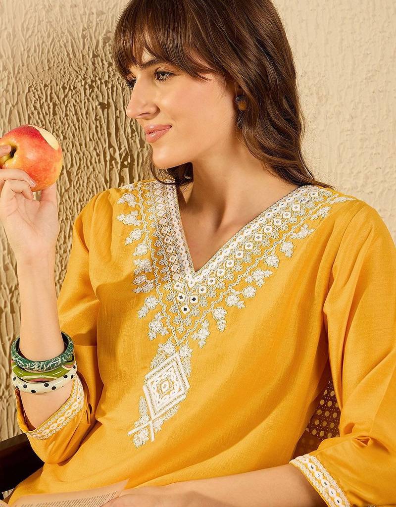 Floral Yoke Design V-Neck Straight Kurta With Trousers & Dupatta
