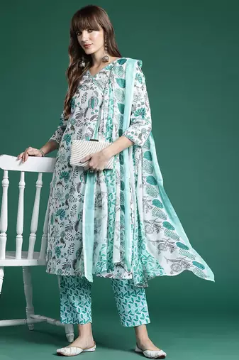 Floral Printed Pure Cotton Kurta with Trousers & With Dupatta