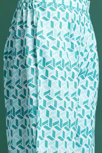 Floral Printed Pure Cotton Kurta with Trousers & With Dupatta