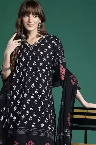 Floral Printed Regular Pure Cotton Kurta with Trousers & Dupatta