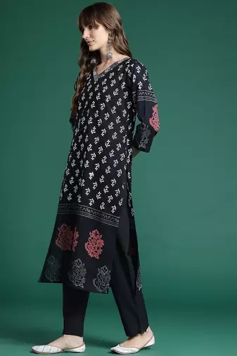 Floral Printed Regular Pure Cotton Kurta with Trousers & Dupatta