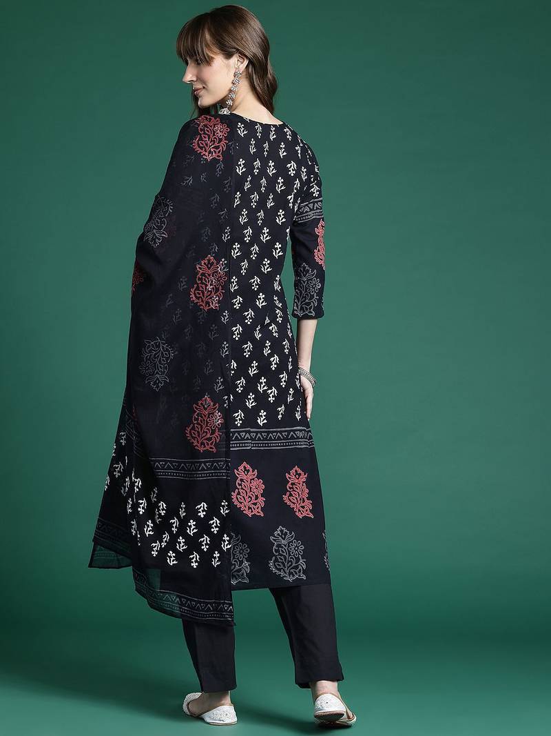 Floral Printed Regular Pure Cotton Kurta with Trousers & Dupatta