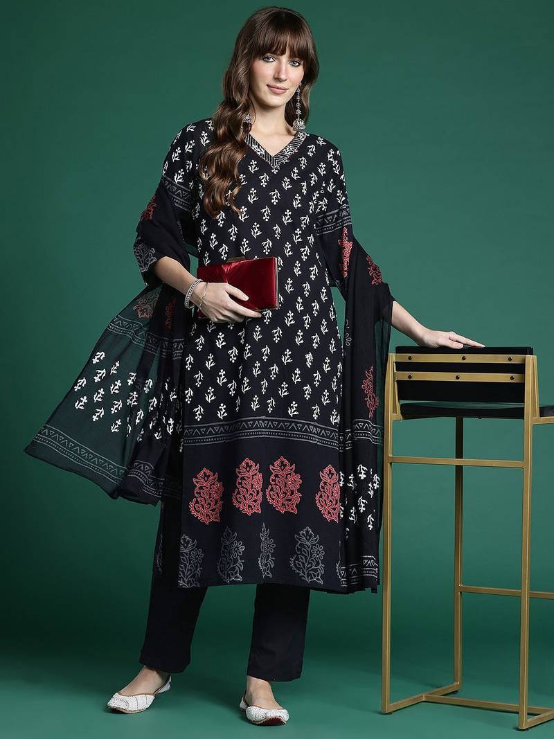 Floral Printed Regular Pure Cotton Kurta with Trousers & Dupatta