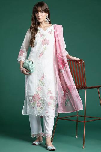 Women Floral Embroidered Panelled Thread Work Kurta With Trousers & Dupatta