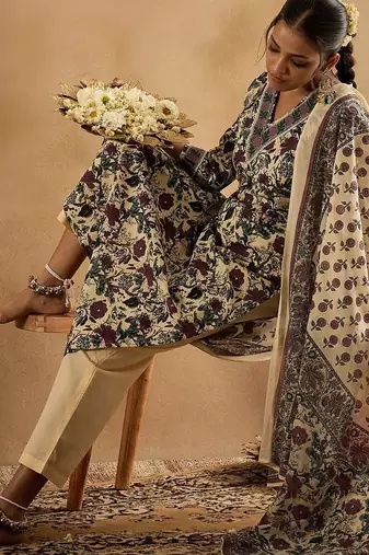 Floral Printed V-Neck Pure Cotton Straight Kurta With Trousers & Dupatta