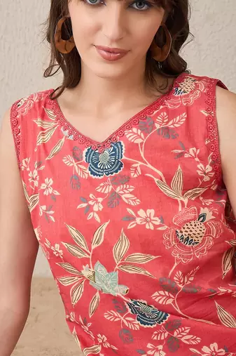 Floral Printed V-Neck Pure Cotton Straight Kurta With Trousers