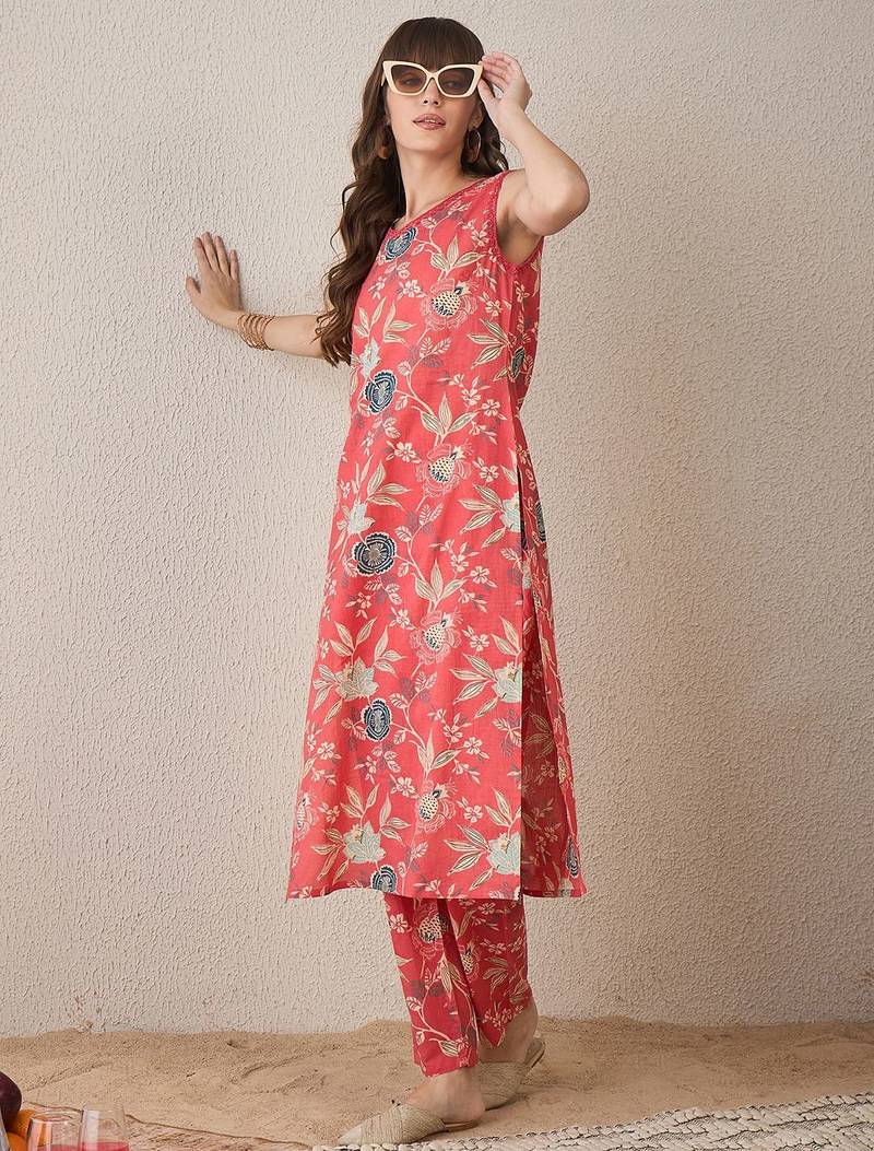 Floral Printed V-Neck Pure Cotton Straight Kurta With Trousers