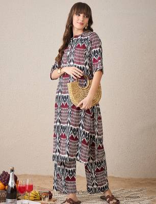 Ethnic Motifs Printed Mandarin Collar Straight Kurta With Trouser 7