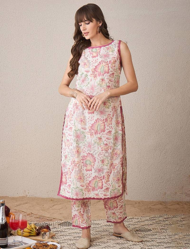Floral Printed Boat Neck Pure Cotton Straight Kurta With Trouser
