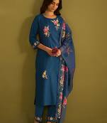 Floral Embroidered Thread Work Straight Kurta with Trousers & Dupatta