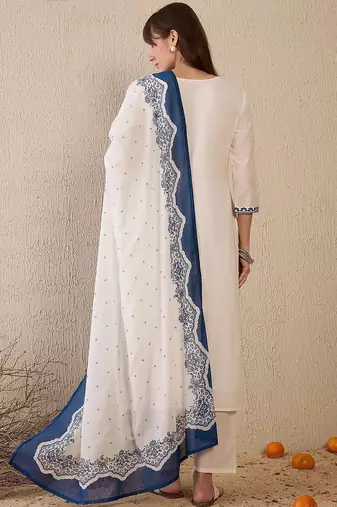 Women Floral Embroidered Regular Thread Work Pure Cotton Kurta with Trousers & With Dupatta